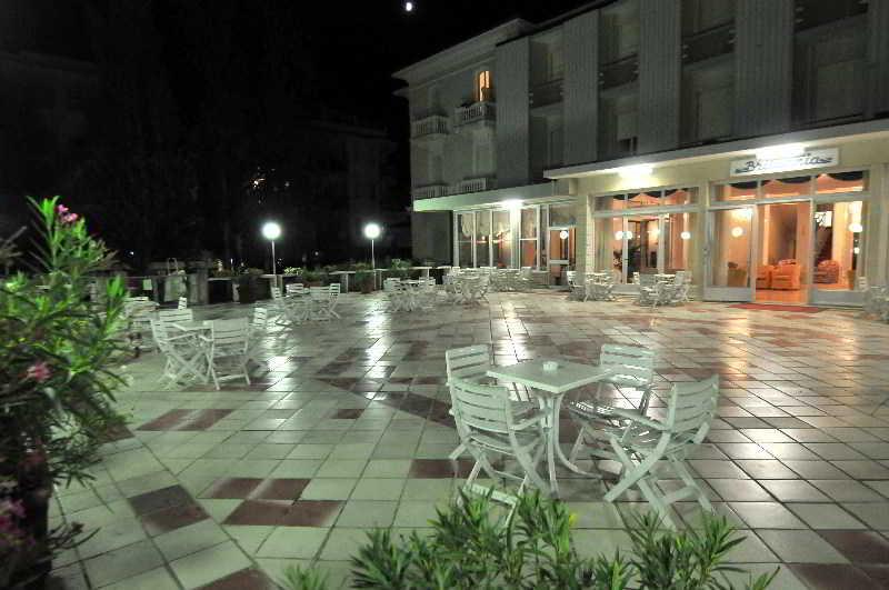 Hotel Britannia Cesenatico Exterior foto